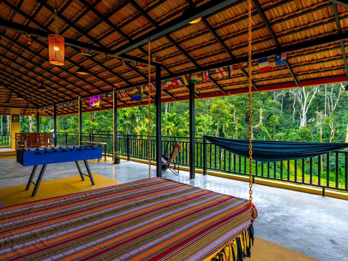The Hosteller Coorg Rainforest, Madikeri Kültér fotó